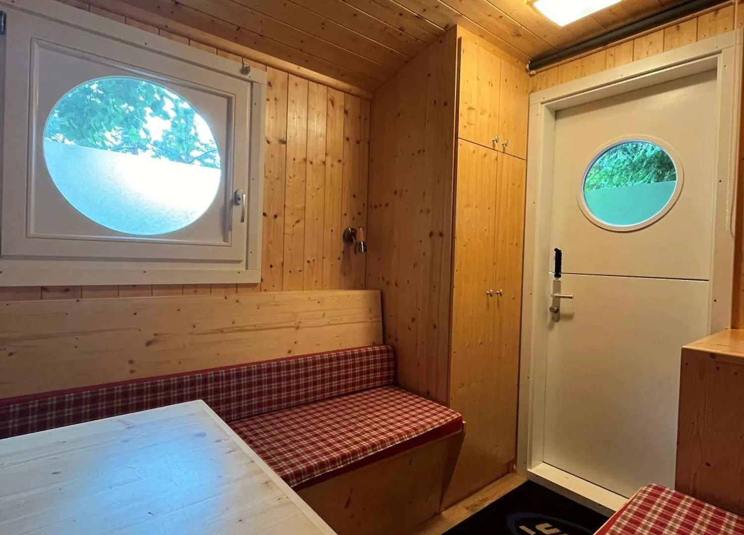 Waldcamping Brombach Pleinfeld Campingplatz